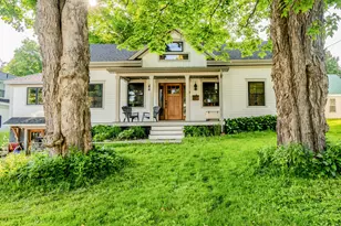 17 Green St, Dover Foxcroft, ME 04426 - Photo 1