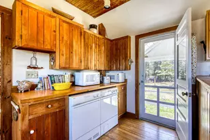 85 Cir Farm Ln, Blue Hill, ME 04614 - Photo 4