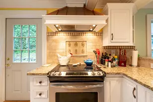 26 Sea St, Boothbay Harbor, ME 04538 - Photo 6