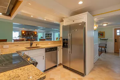 26 Sea Street, Boothbay Harbor, ME 04538 - Photo 8