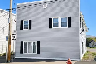 77 Main St, Mars Hill, ME 04758 - Photo 2