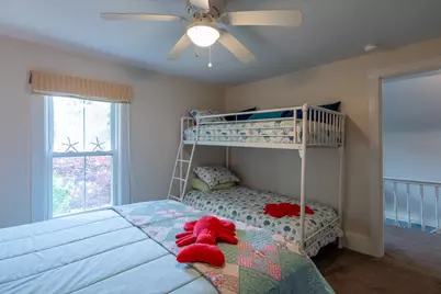 31 Bay Street, Boothbay Harbor, ME 04538 - Photo 34