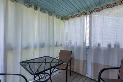 31 Bay Street, Boothbay Harbor, ME 04538 - Photo 18