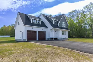13 Tomahawk Ln, Berwick, ME 03901 - Photo 2