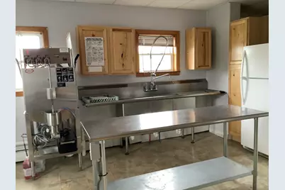 33 Davis Street, Presque Isle, ME 04769 - Photo 4