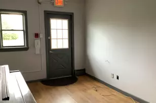 33 Davis St, Presque Isle, ME 04769 - Photo 10