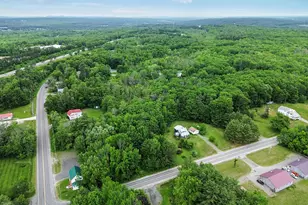 851 Lincoln St, Waterville, ME 04901 - Photo 14