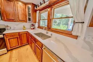 19 Glenview Ln, Belfast, ME 04915 - Photo 12