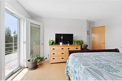 197 N Shore Road, North Haven, ME 04853 - Photo 18