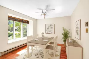 7 Wonderbrook Dr, Kennebunk, ME 04043 - Photo 2