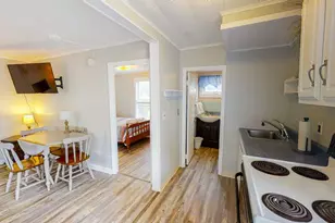 40 E Grand Ave, Old Orchard Beach, ME 04064 - Photo 18