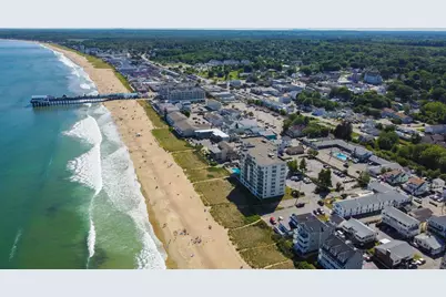 40 E Grand Avenue, Old Orchard Beach, ME 04064 - Photo 10