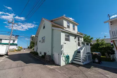 40 E Grand Avenue, Old Orchard Beach, ME 04064 - Photo 8