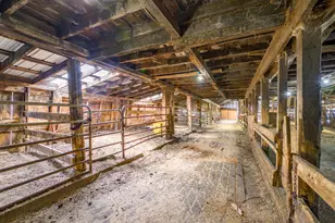 672 & 700 Brooks Rd, Knox, ME 04986 - Photo 12