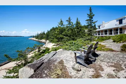 86 City Point Road, Vinalhaven, ME 04863 - Photo 1