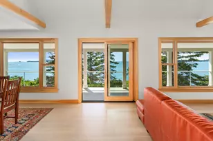 86 City Point Rd, Vinalhaven, ME 04863 - Photo 18