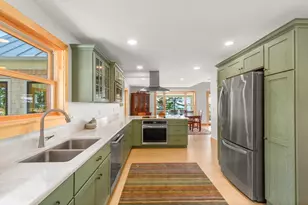 86 City Point Rd, Vinalhaven, ME 04863 - Photo 14