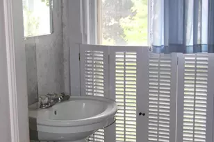 39 Pleasant St, Skowhegan, ME 04976 - Photo 20