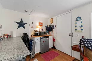 2090 Post Rd, Wells, ME 04090 - Photo 8