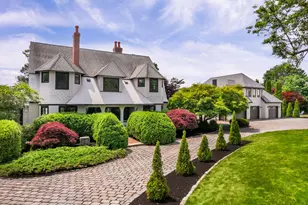 419 & 425 York St, York, ME 03909 - Photo 1