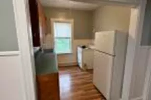 91 Elm St, Millinocket, ME 04462 - Photo 12