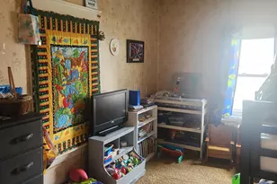 68 Prospect St, Millinocket, ME 04462 - Photo 36