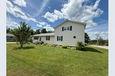 132 Old County Road N, Enfield, ME 04493 - Photo 4