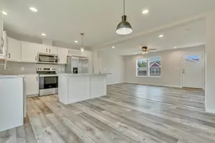 8 Colony Wy, Kittery, ME 03904 - Photo 6