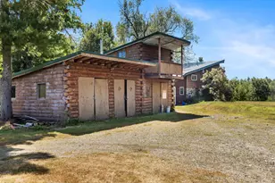 381 County Rd, Milford, ME 04461 - Photo 30