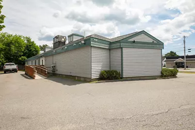 557 Hammond Street, Bangor, ME 04401 - Photo 72