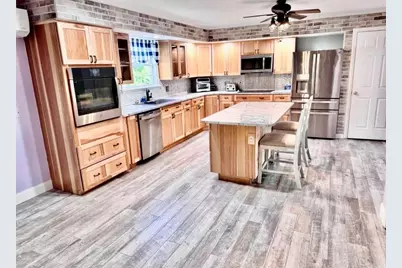 245 Eastern Avenue, Brewer, ME 04412 - Photo 10