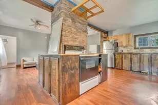 44 Pleasant Ave, Portland, ME 04103 - Photo 4