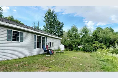 28 Pleasant Hill Drive, Waterville, ME 04901 - Photo 10