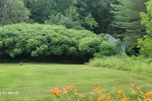 263 W Ridge Rd, Cornville, ME 04976 - Photo 4