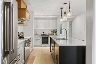 2 India Street #3, Portland, ME 04101 - Photo 6