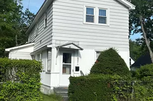 47 York St, Millinocket, ME 04462 - Photo 1