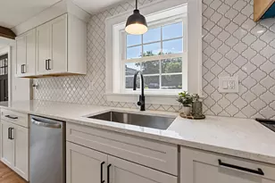 22 Shaw St, Newport, ME 04953 - Photo 10