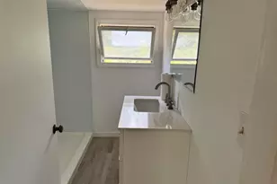 120 Rankin St, Rockland, ME 04841 - Photo 14