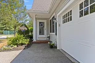 6 Carriage Way, Saco, ME 04072 - Photo 4