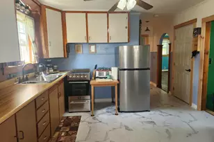 34 Cedar St, East Millinocket, ME 04430 - Photo 2