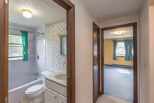 25 Mountain View Dr, Rockland, ME 04841 - Photo 22