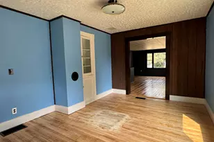 75 Pleasant Ave, Sangerville, ME 04479 - Photo 18