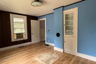 75 Pleasant Ave, Sangerville, ME 04479 - Photo 16