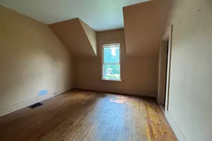 75 Pleasant Ave, Sangerville, ME 04479 - Photo 34