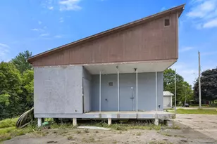 47 Bray Ave, Fairfield, ME 04937 - Photo 14