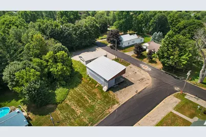 47 Bray Avenue, Fairfield, ME 04937 - Photo 6
