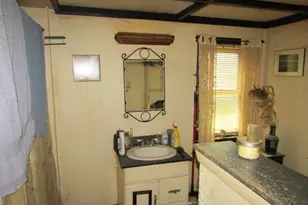 24 Hill St, Saco, ME 04072 - Photo 22