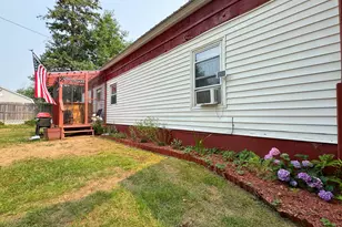 7 Birch St, Milo, ME 04463 - Photo 4