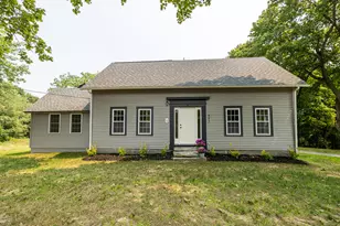 497 N Parish Rd, Turner, ME 04282 - Photo 12