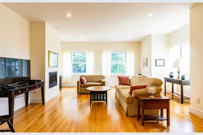 220 Camden Street #2, Rockland, ME 04841 - Photo 10